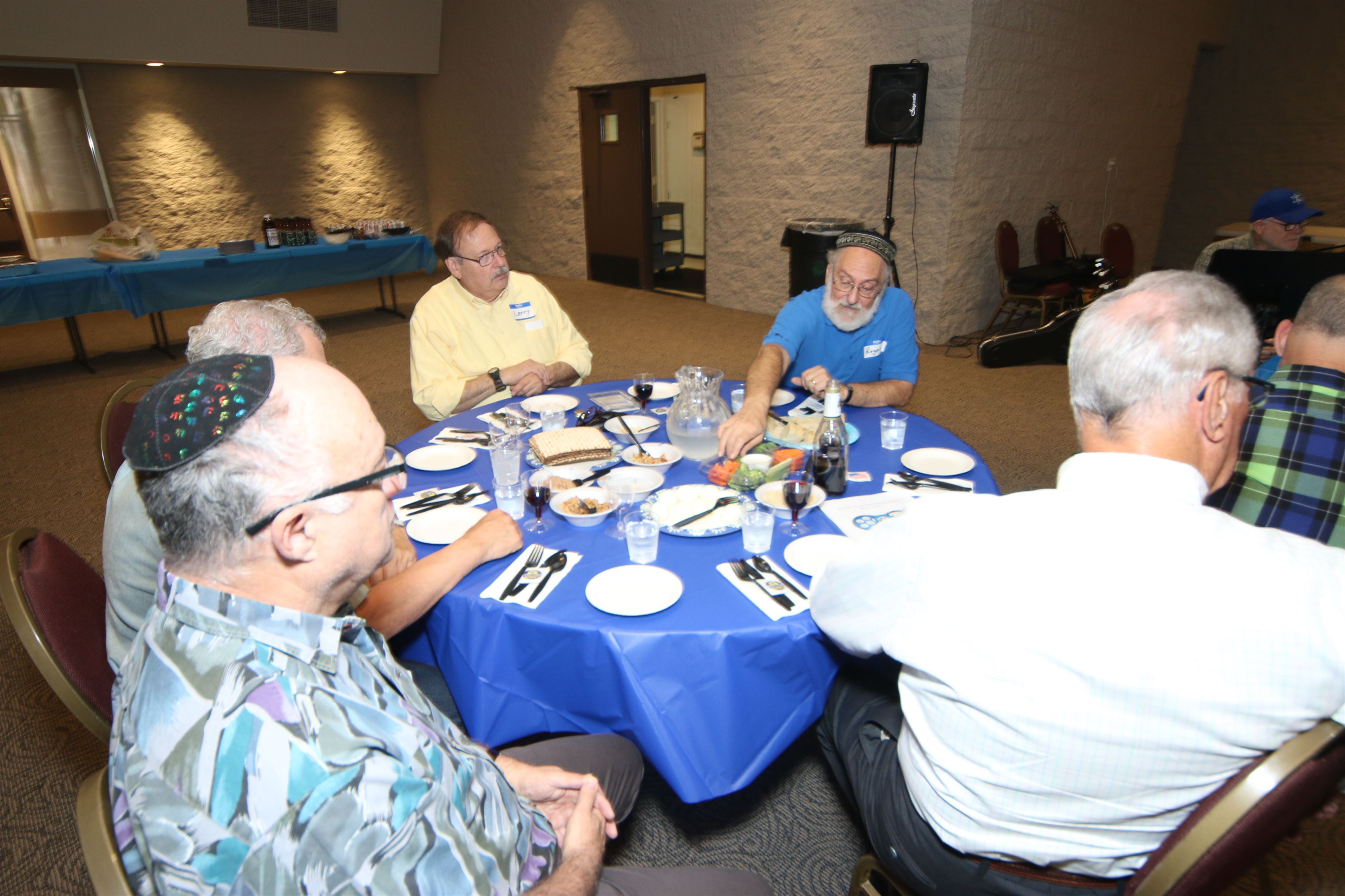  2019 04 07 TAS Men s Seder Temple Ahavat Shalom